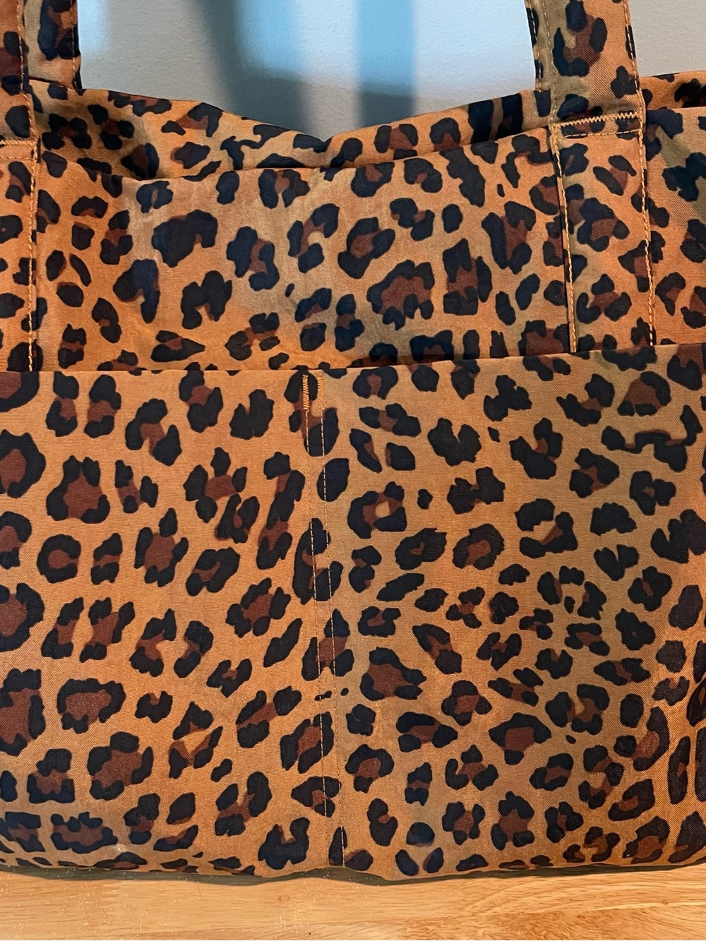 BAGGU Cloud Carry On Bag Leopard Print Travel Tote Nylon - Picture 2 of 6